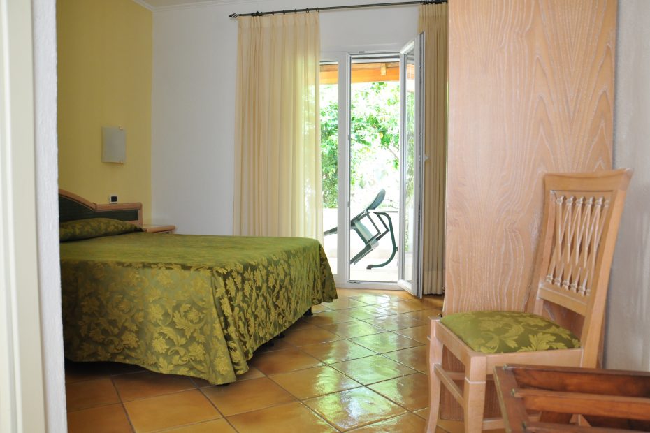 camere-hotel-villa-lamarticana-ischia-19